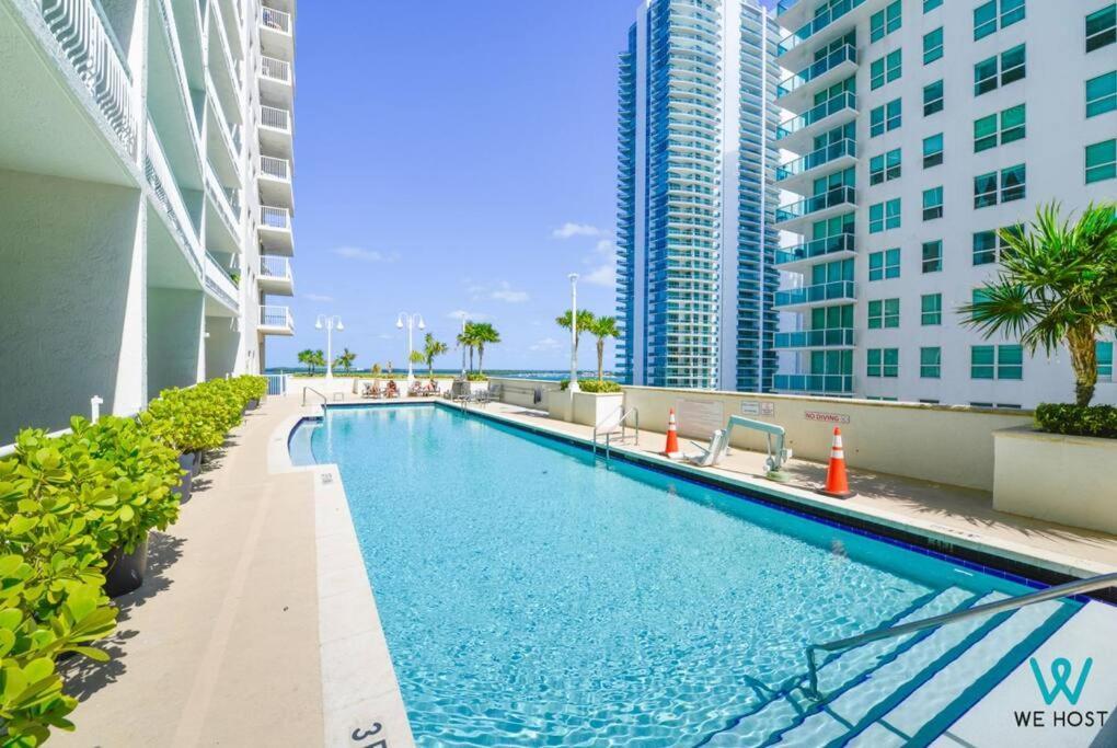 We Host - Amazing Condo Brickell With Ocean-Pool View マイアミ エクステリア 写真